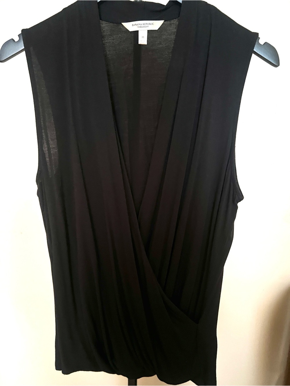Banana Republic Black Sleeveless Draped V-Neck Top